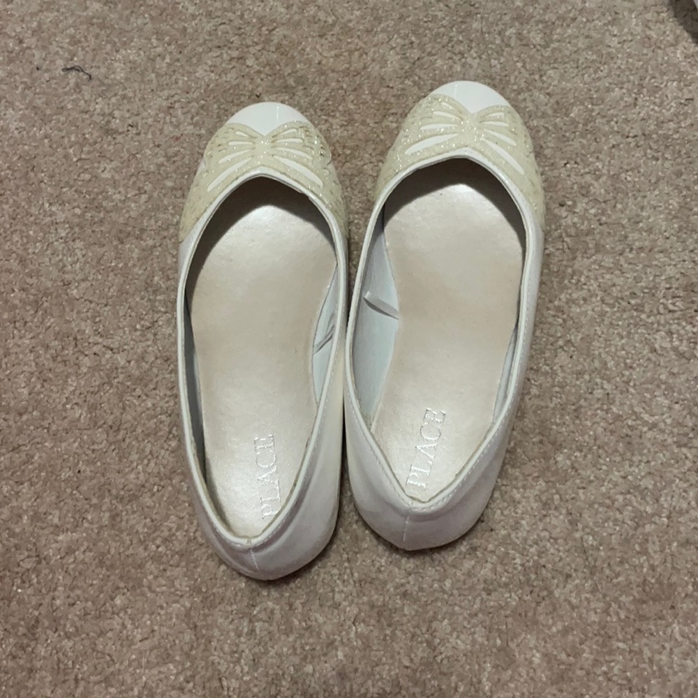 Shoes size 1 for little girl